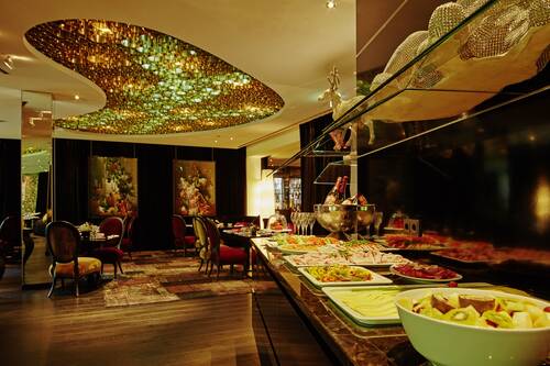 Savoy Restaurant 034
