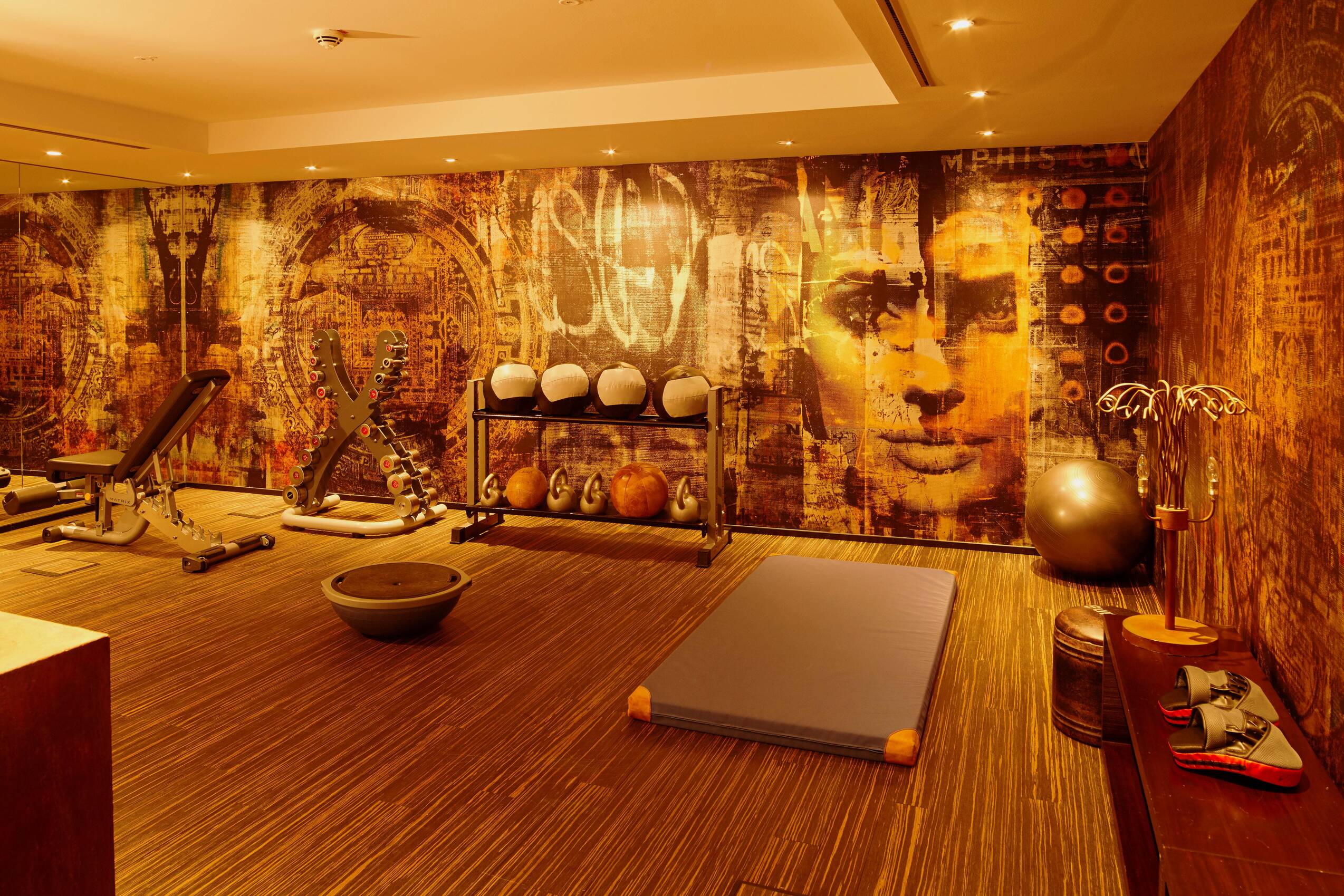 Hotelfitness im Savoy – Urlaub in Köln mit eigenen Trainingsbereich