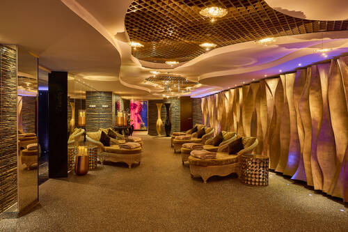 Wellnessurlaub im Hotel Savoy – Ruhe Lounge im Hotelspa mitten in Köln