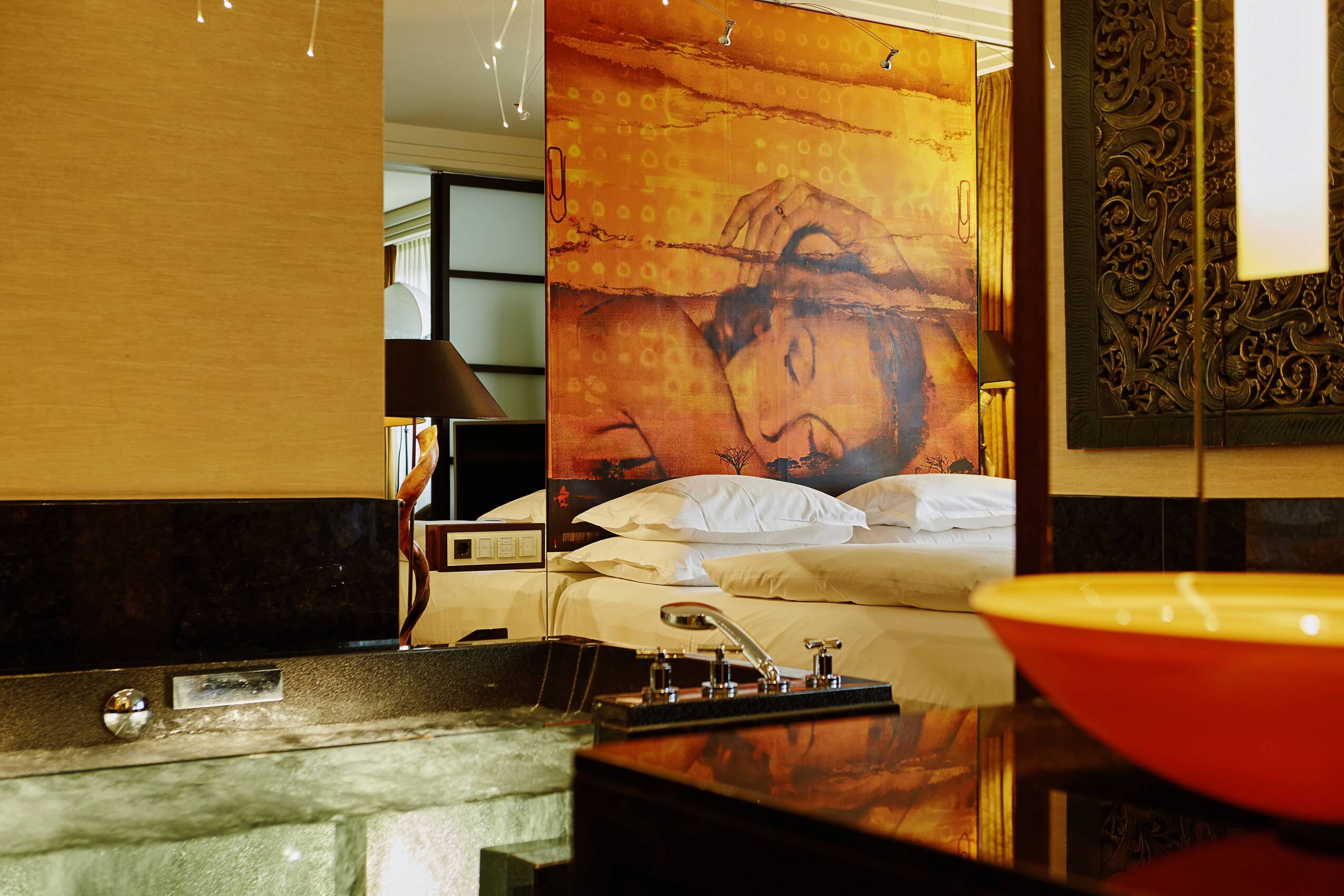 Übernachten in der Savoy Superior Suite – Wellnessurlaub in Köln